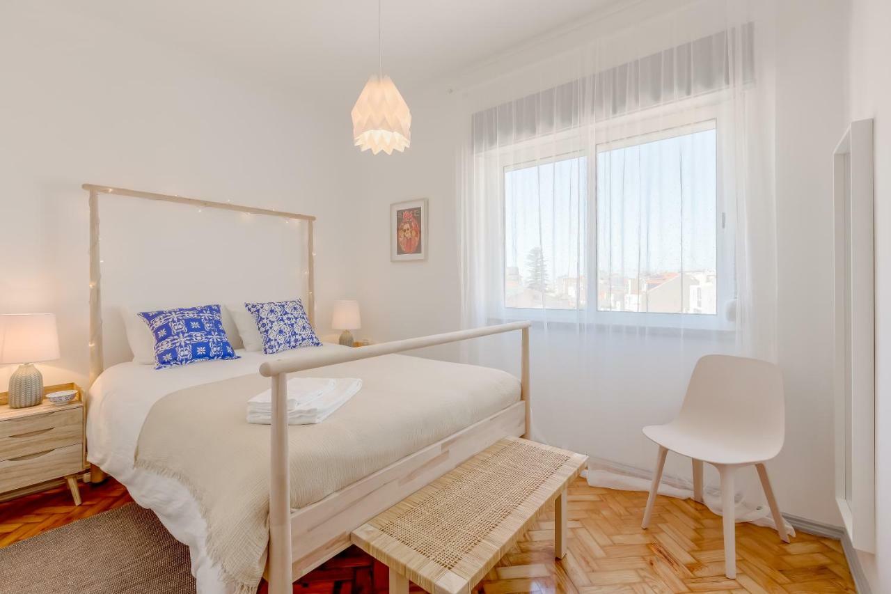 Renovated Sunny Apartment With Amazing Sunset Balcony , By Timecooler Lisboa Exterior foto
